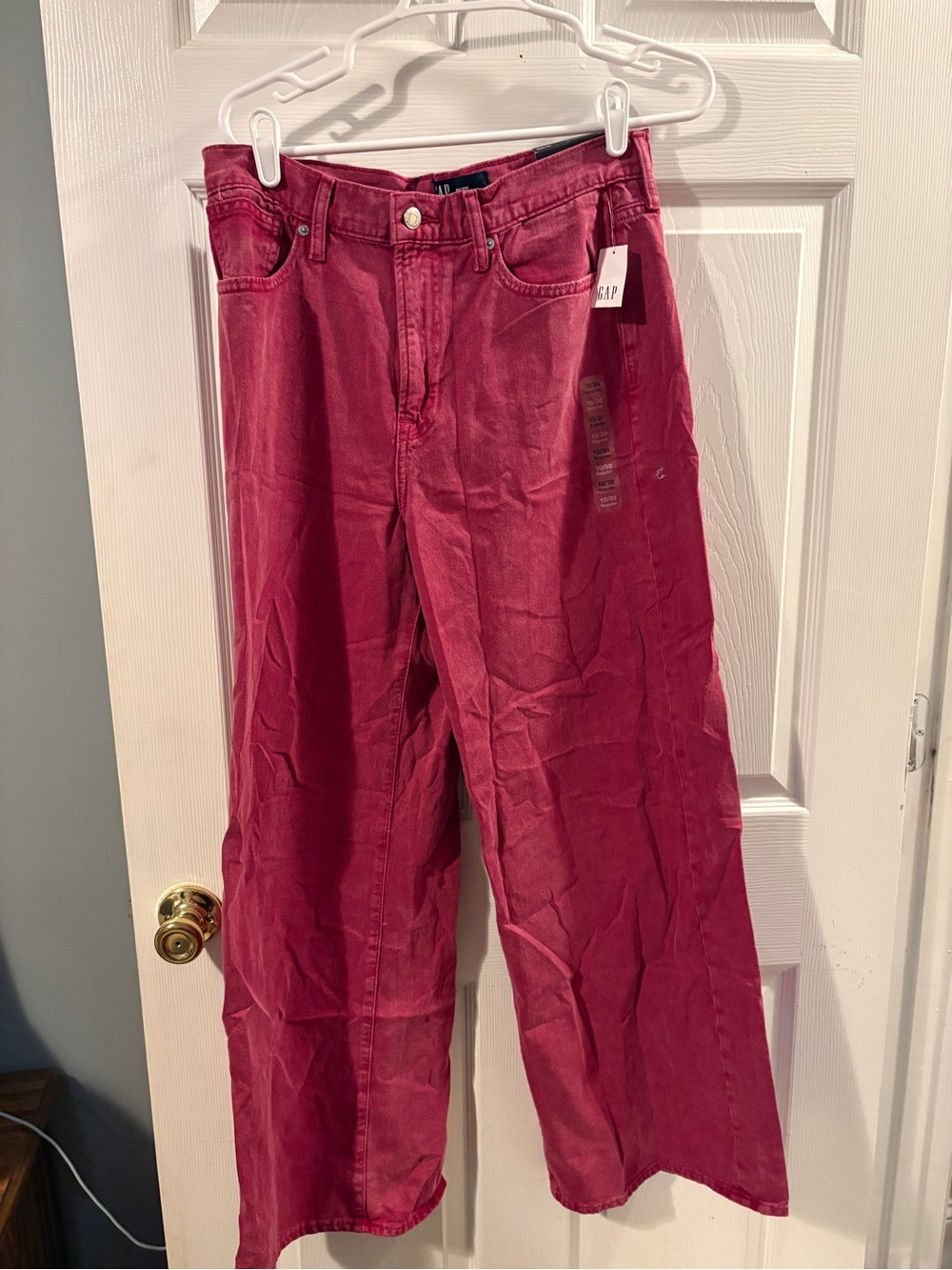 GAP Men's Relaxed Wine-Red Wide Leg Jeans